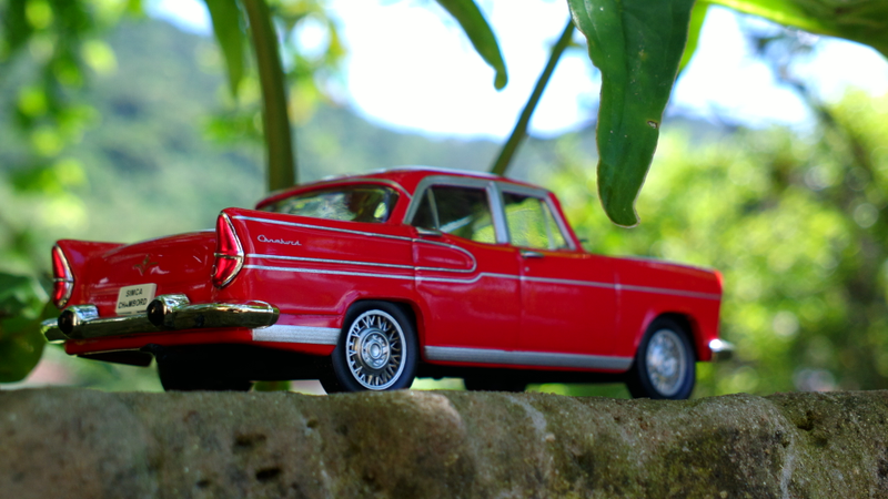 Illustration for article titled Feijoada Friday - Eu vou ser o melhor, à bordo de um Simca Chambord!